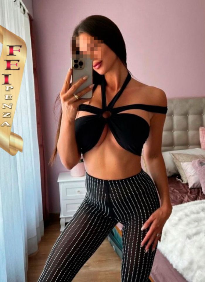   , , +7 (987) 449-9180