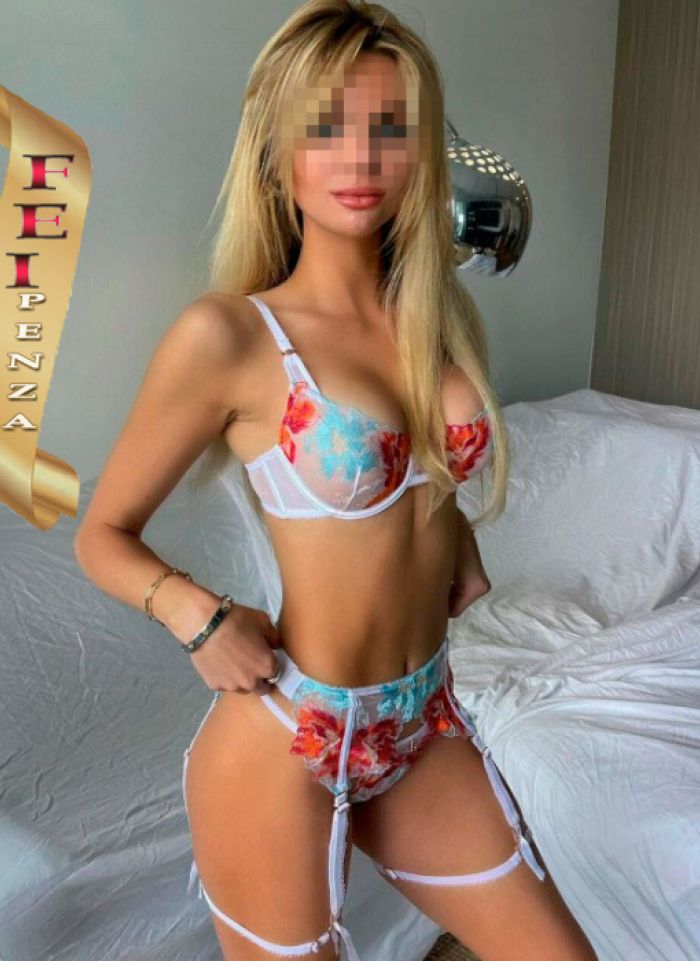 проститутка индивидуалка Ксюня, +7 (982) 301-0055